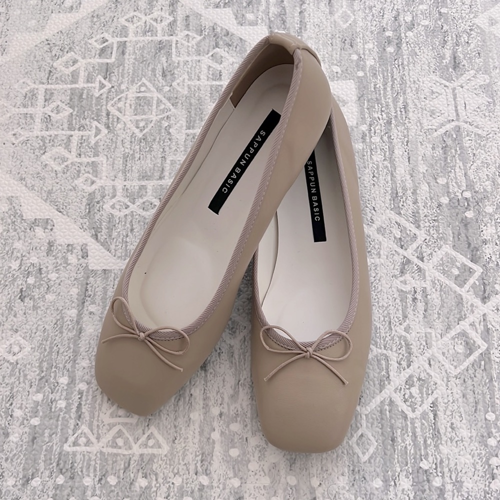 Neutral Ballet Flats